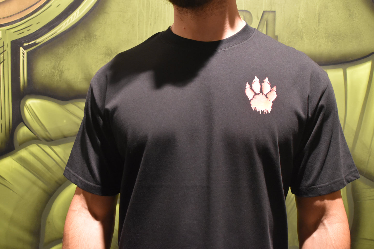 T-shirt oversize noir motif degradé rouge blanc