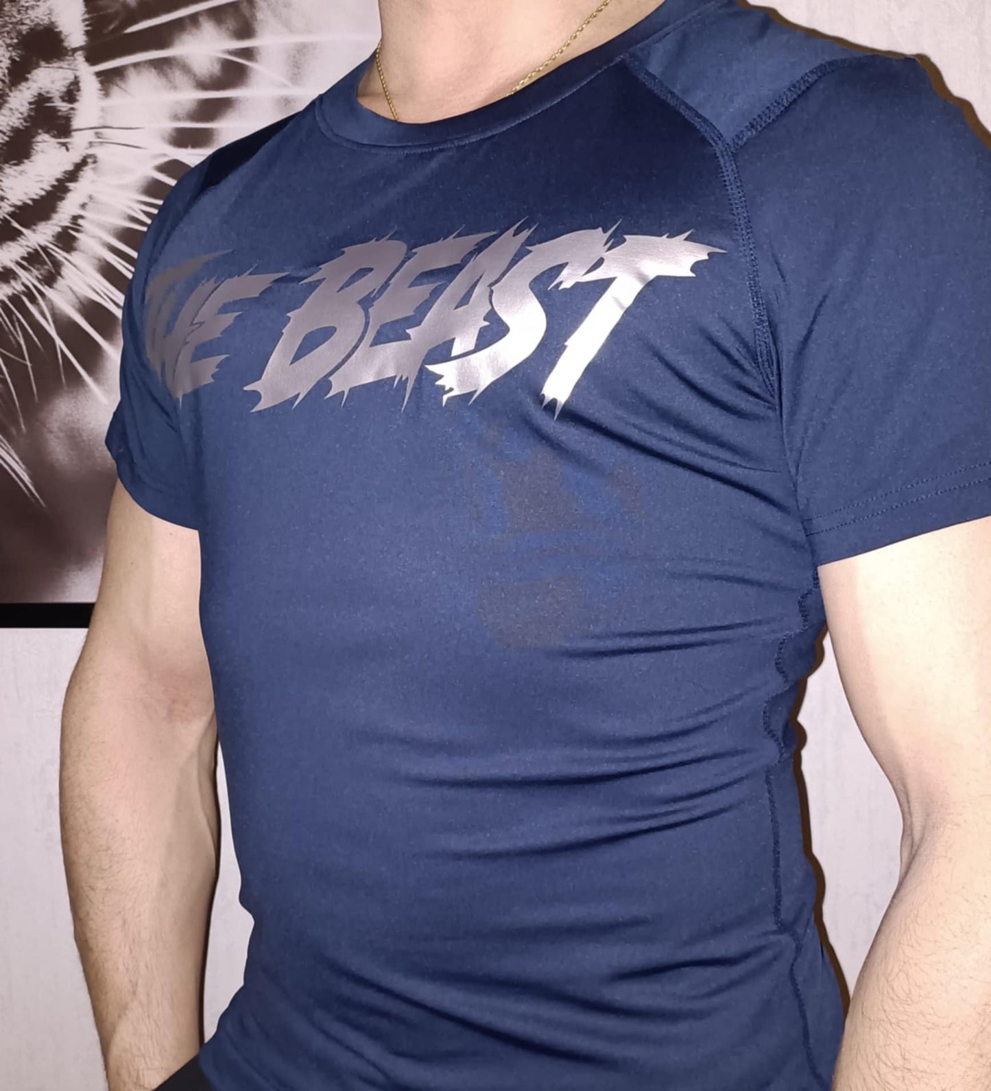 T-shirt compressé homme bleu navy motif argent